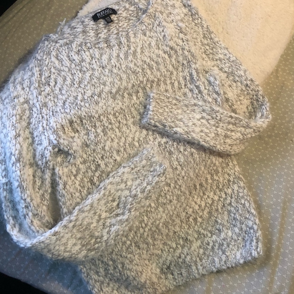 NWOT Buffalo comfy Eyelash sweater